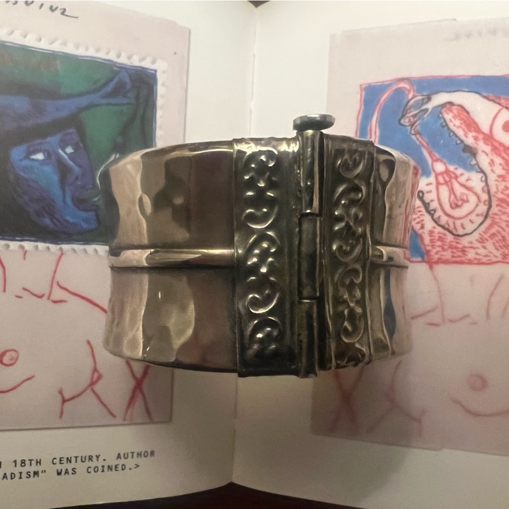 Cuff bracelet